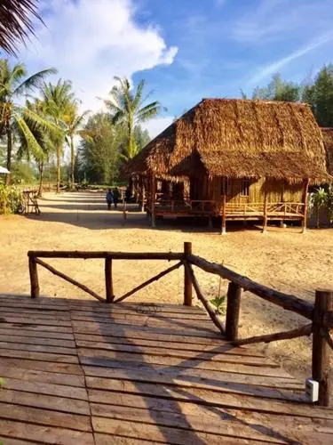 Kho Khao River Sand Eco Resort on the Beach