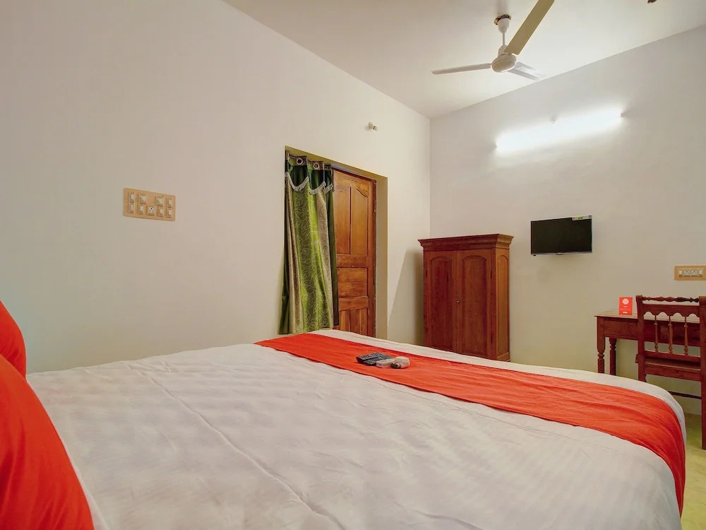 OYO 14414 Home OYO Home 1BHK Studio Near Quiet Beach
