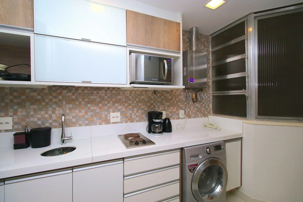 Agradável 2 quartos em Copacabana