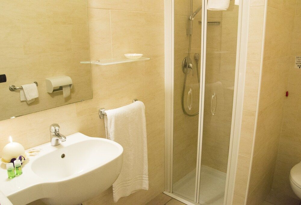 Lo Scoiattolo Piedmont Bike Hotel