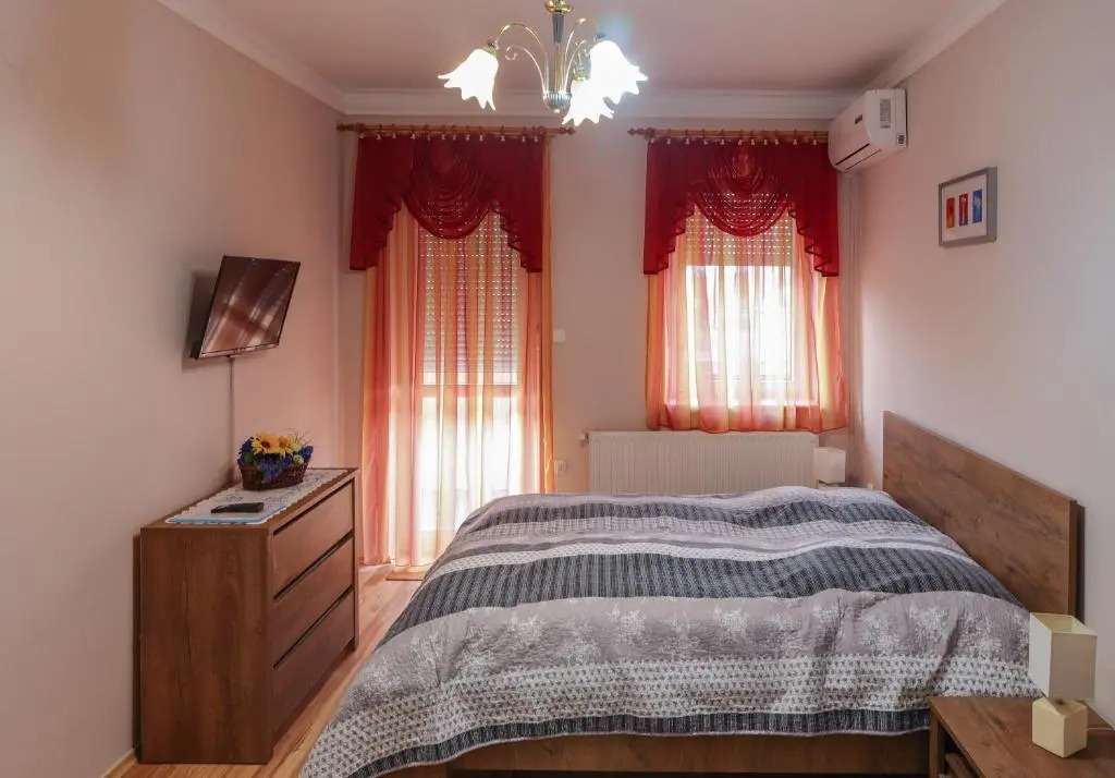 Hürkecz Apartmanház