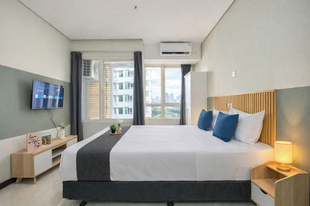 Functional Studio For 2 Pax At Nifarro Park Apartment