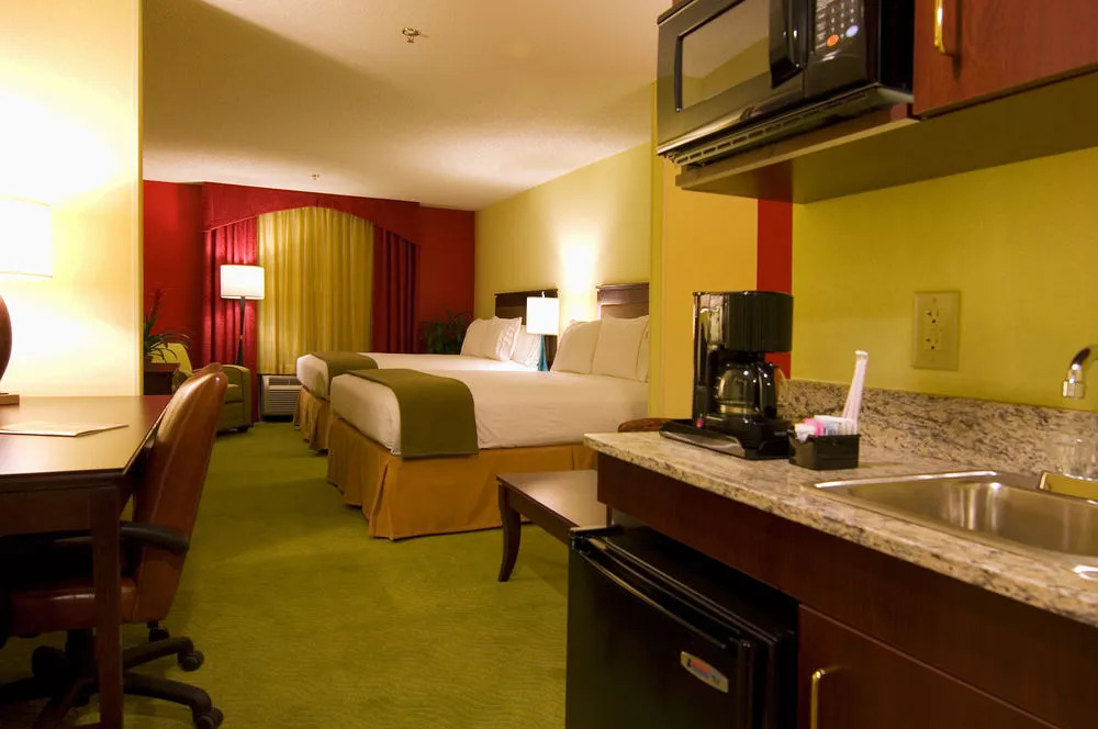 Holiday Inn Express & Suites Greenville-I-85 & Woodruff Rd by IHG