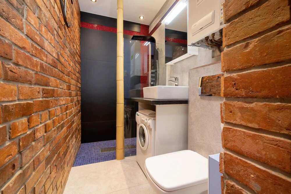Stylish Apartment in Center by Renters