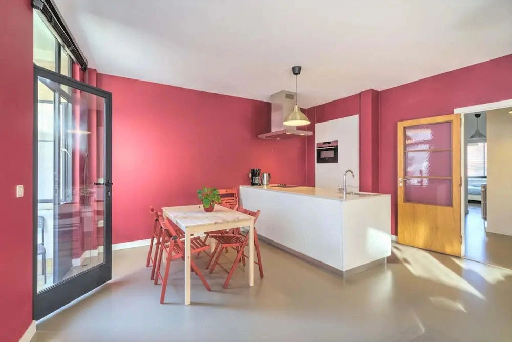 Spacious Stay for 9 in Antwerp