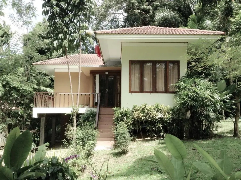Krabi Green Hill Pool Villas
