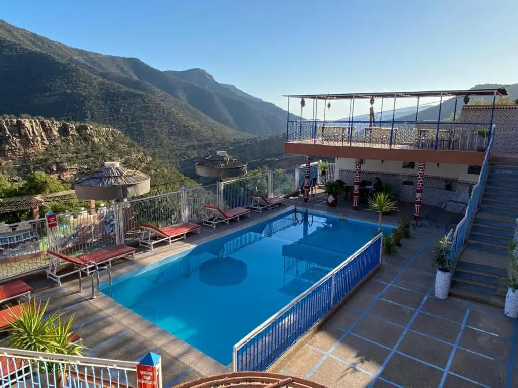 Auberge Les Montagnes du Paradis Your Hidden Retreat in Paradise Valley