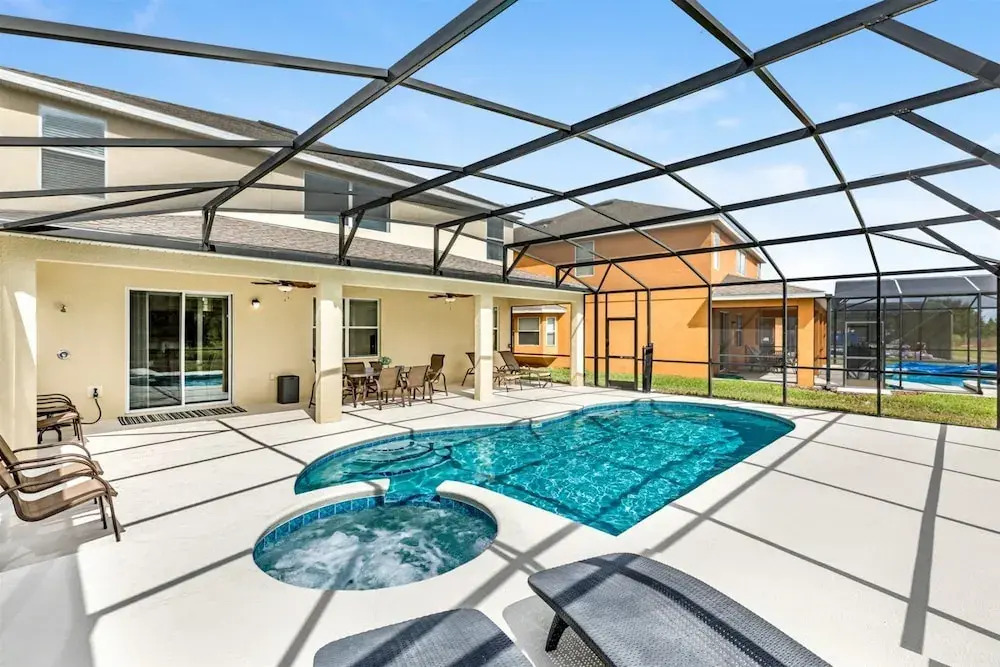 Fabulous 6 Bed Villa With South Facing Pool 466