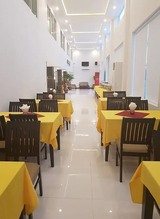 Apple Hotel Two - Near Phnom Penh Airport