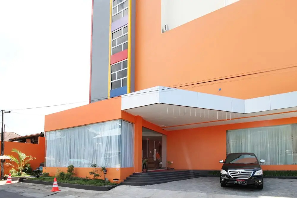 Airy Sario Laut Aru 71 Manado