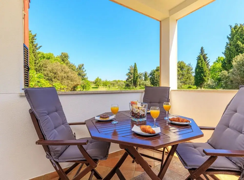 Beachfront Escape in Rovinj