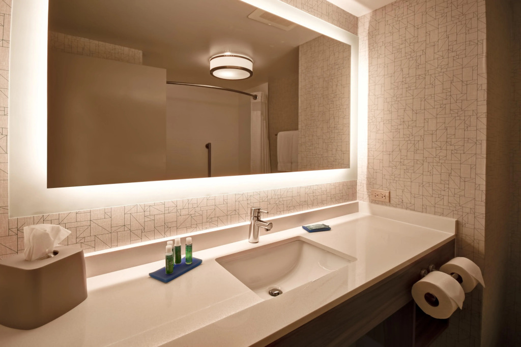 Holiday Inn Express & Suites Schererville by IHG