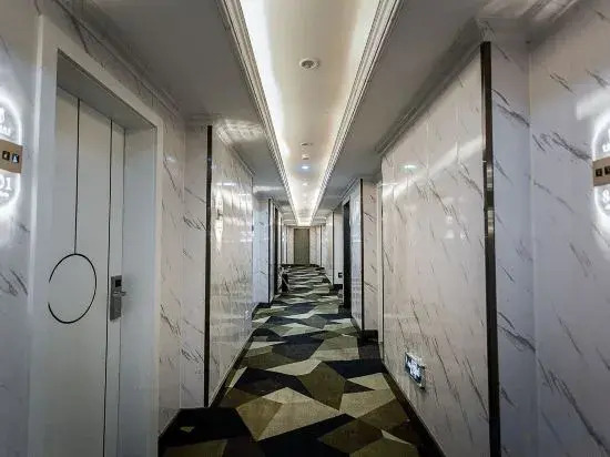 Mianyang Xingyu Sunshine Hotel (Furong Seoul Fuleshan Park)