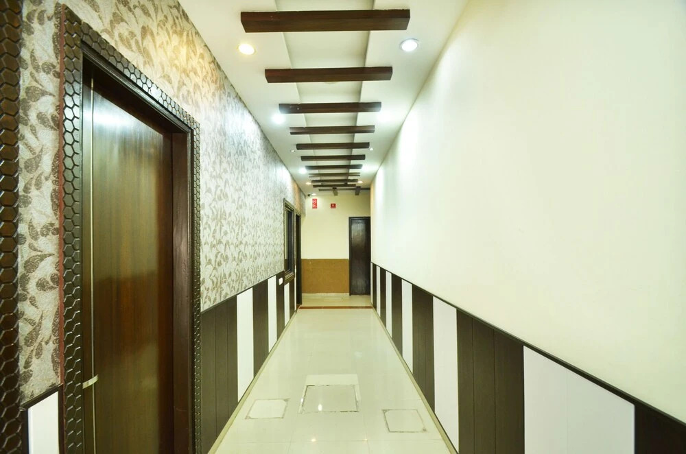 OYO 5026 Preet Hotel