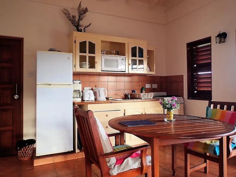 Two Bays Beach Villa, Apartment, and Studios
