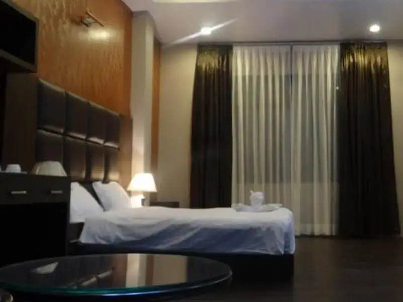 Ridge Resort