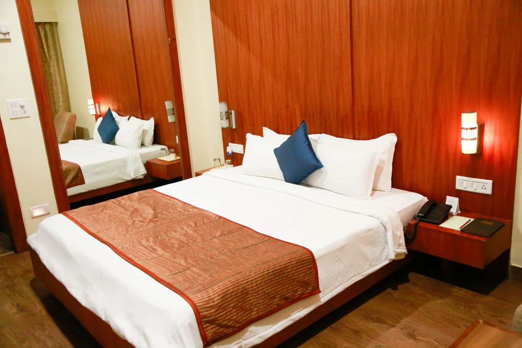Grand Heritage Narmada Jacksons