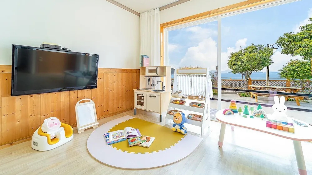 Yeosu Hi Mom Kids Family Pension Gold