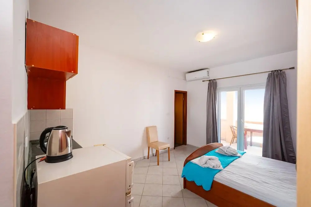 Bonvie Apartments in Center 12 B6