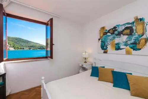 Adria House Dubrovnik with 3 Luxury Suites
