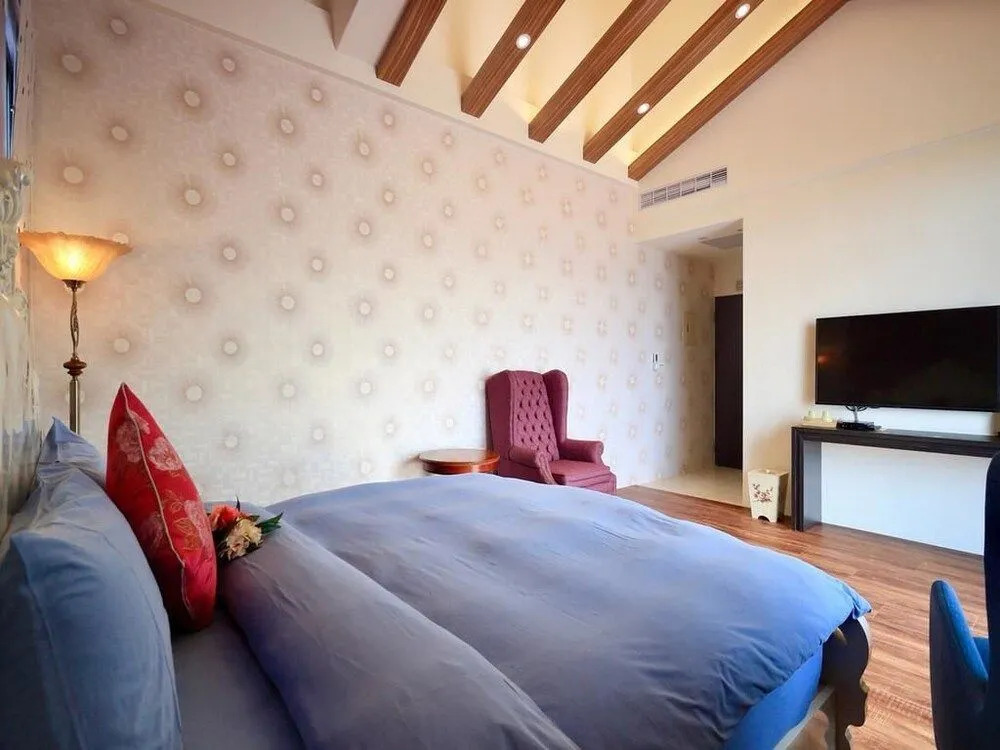 Floral Land B&B
