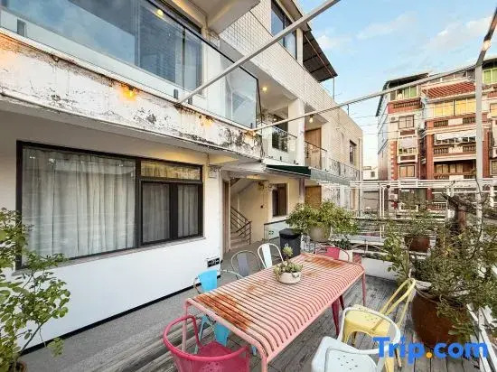 Sixiang Homestay (West Street Zhonglou)