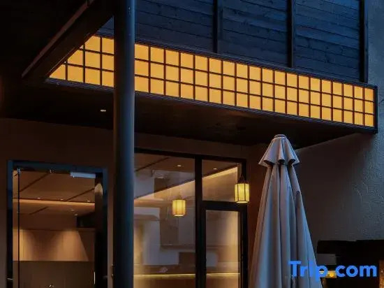 Runwu Homestay (Wuyi Square & IFS Center)