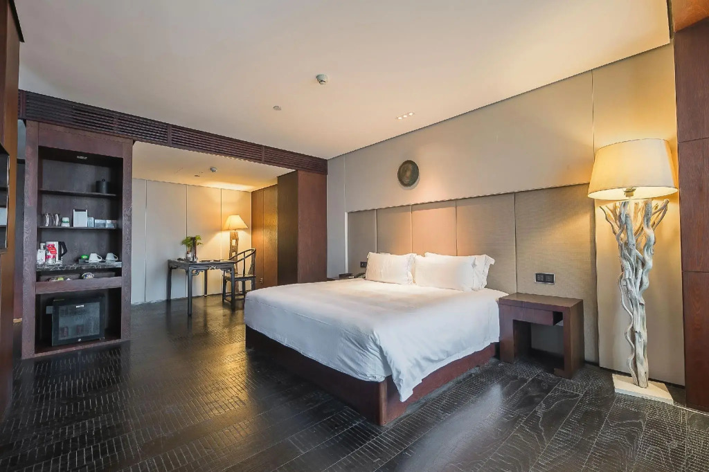 Le Noble Hotel