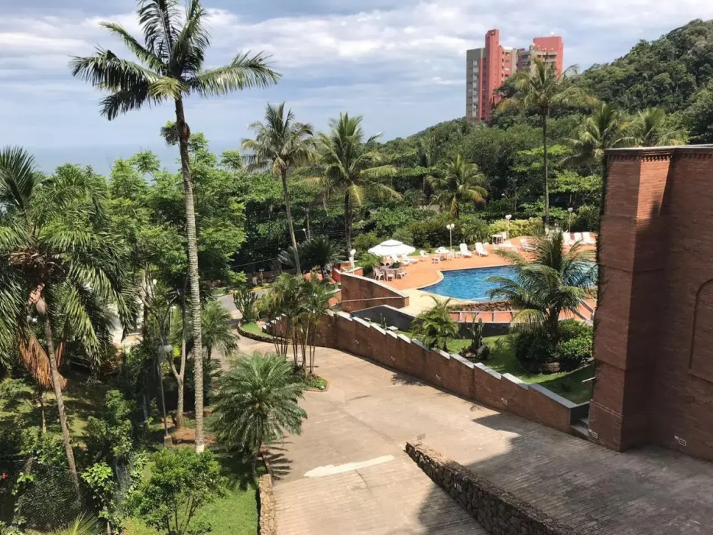 Condomínio Sorocotuba - Guarujá