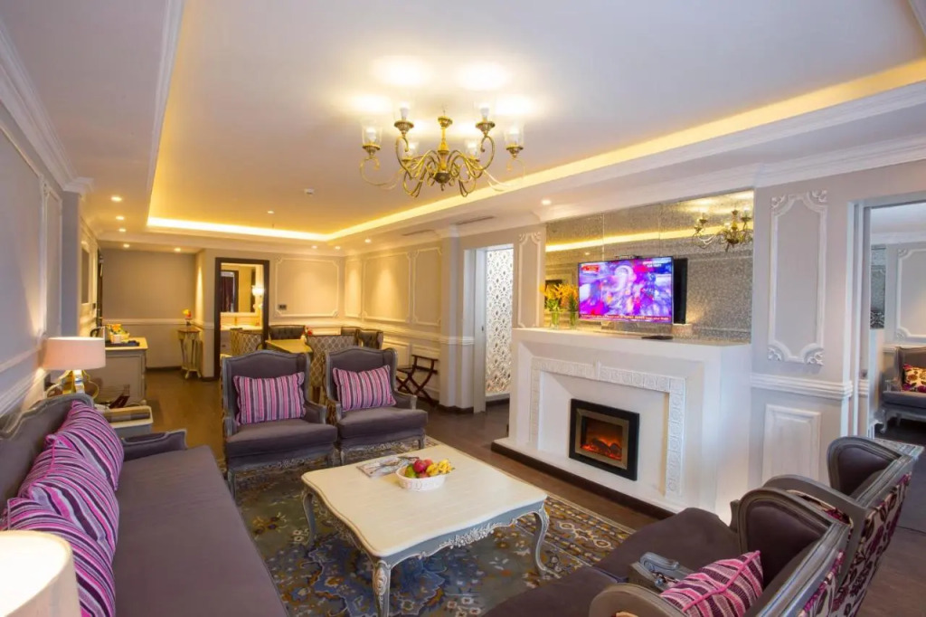 Fragrant Nature Munnar - A Five Star Classified Hotel