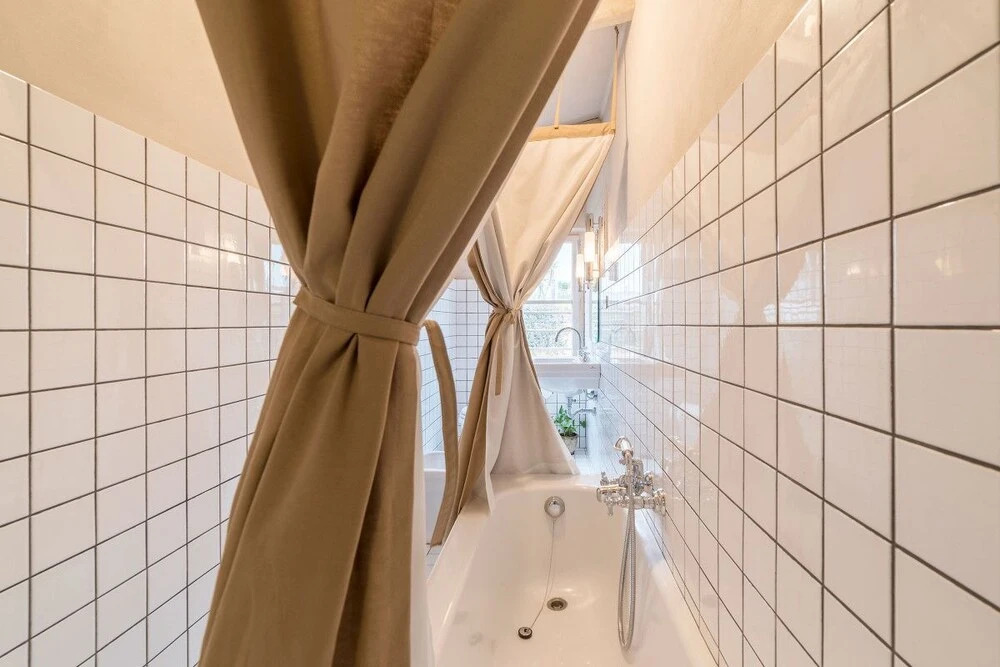 Unique Stylish Flat up to 6 Guests Near Vatican
