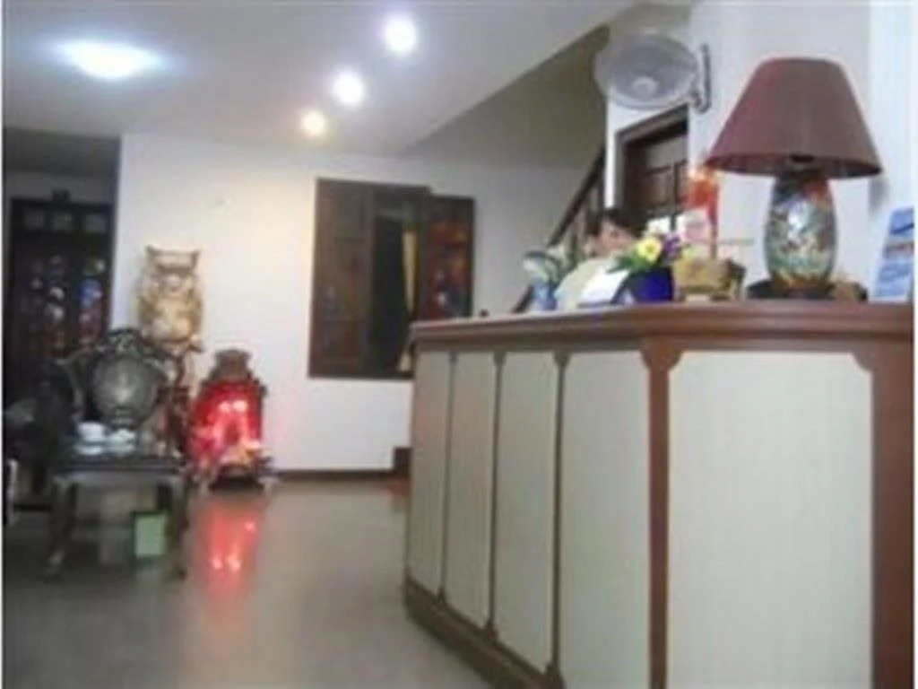 Phu Nhuan Hotel 5
