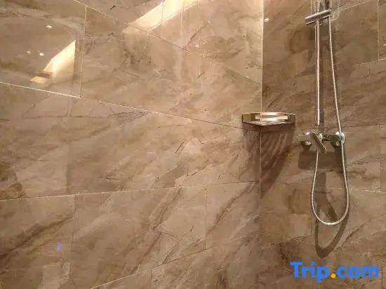 Weiting Hotel (Shanghai Xinhua Hospital Jiangpu Road Subway Station Branch)