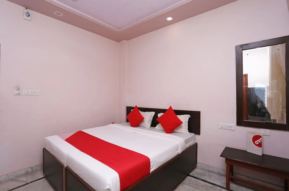 OYO 22661 Hotel The Drizzle