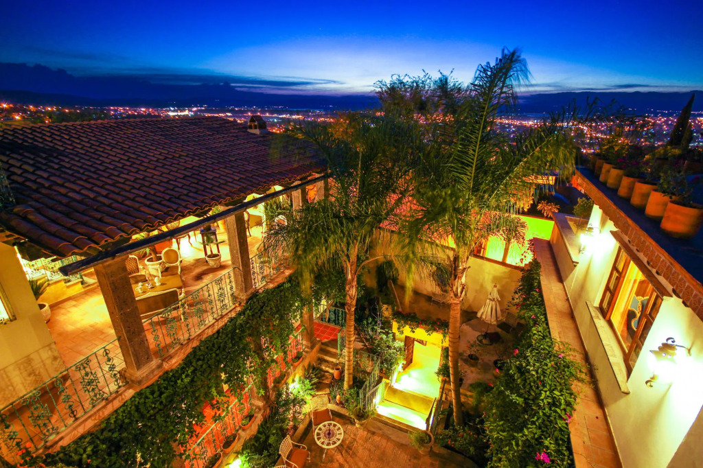 Mansion San Miguel