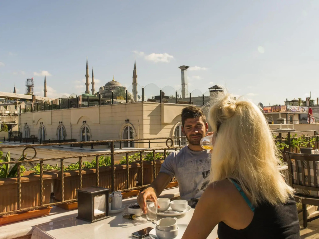 Hotel Deniz Konak