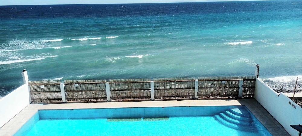 Oddee Beach House
