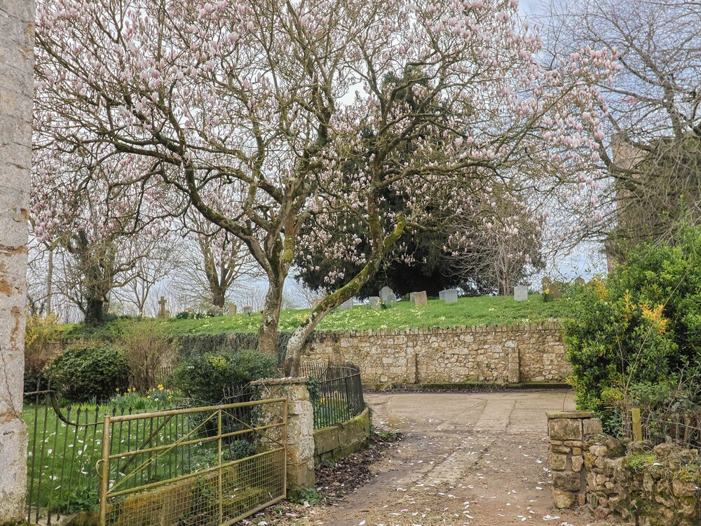 Manor Cottage