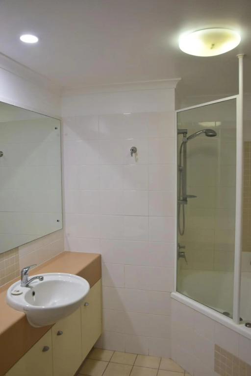 Jubilee Apartment 12