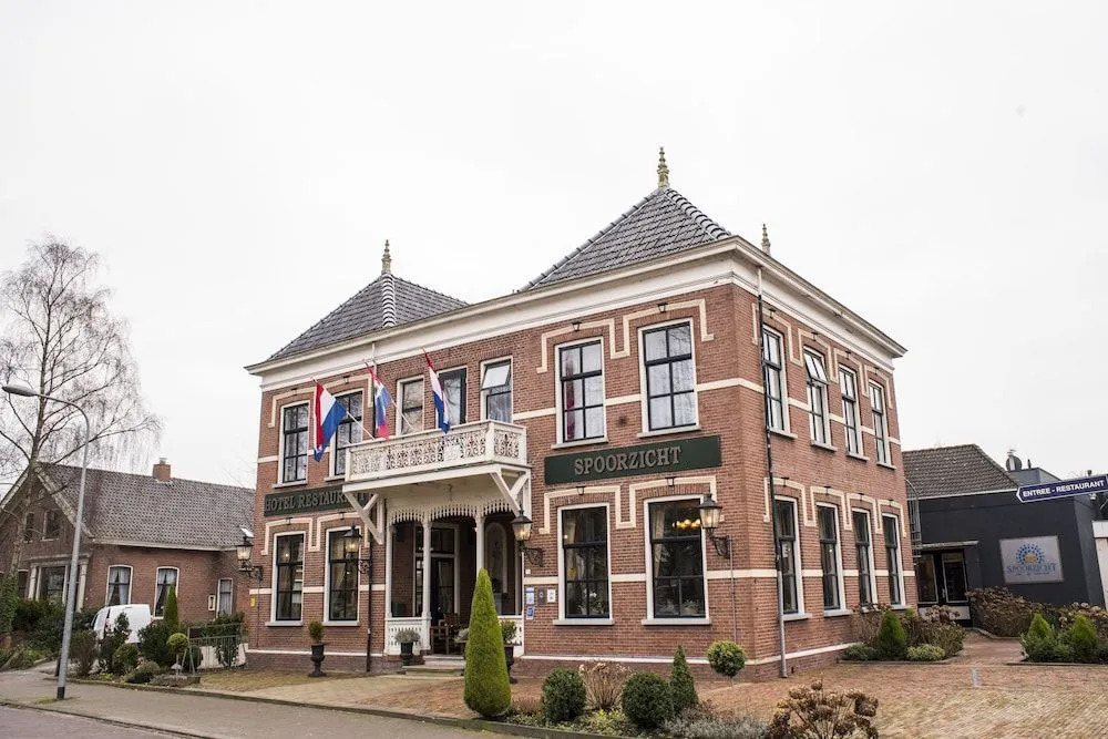 Hotel Spoorzicht & SPA