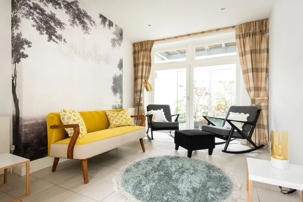 The Pimlico Lighthouse - 4bdr in Between the River Thames & Sloane Square
