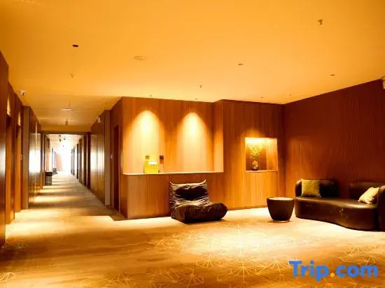 Zhiyun Hotel (Xilinhot City Hangai Road)
