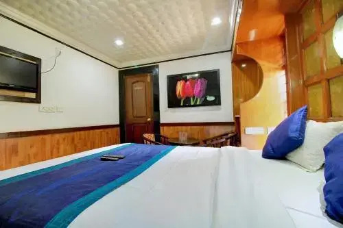 The Greenery - Holiday Inn by OYO Rooms
