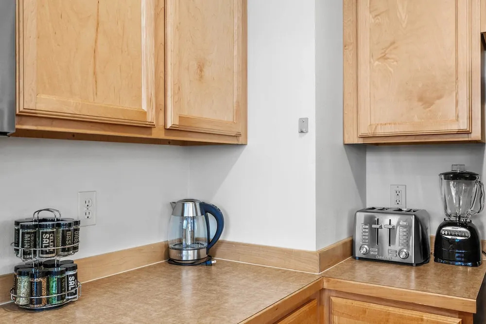 Heart of Bozeman Townhome w/ Patio Near MSU