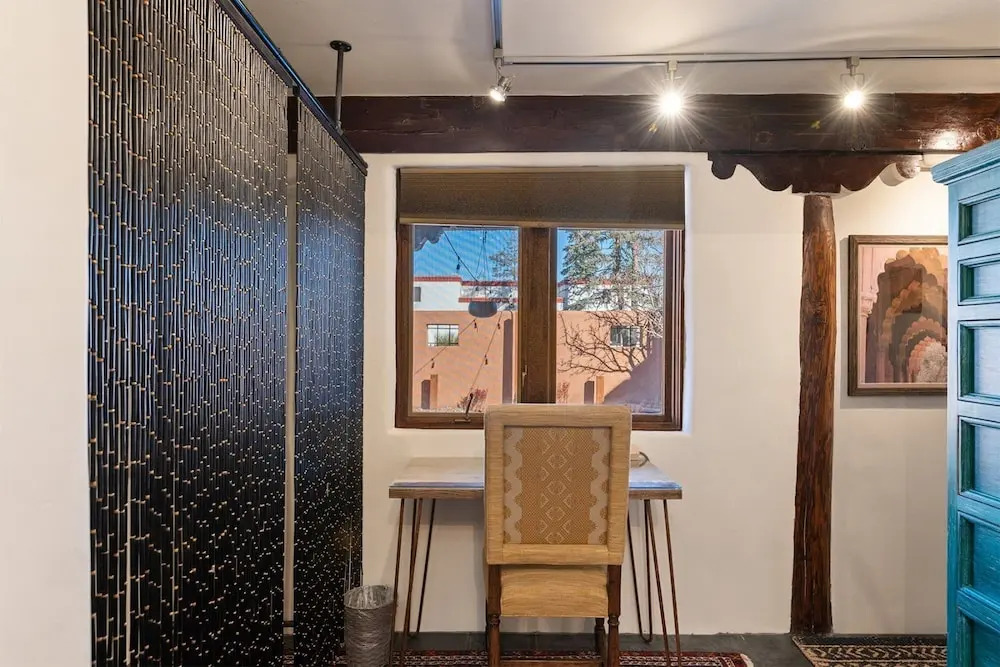 Casa Galeria - Luxury Rental With Hot Tub, Walk Everywhere