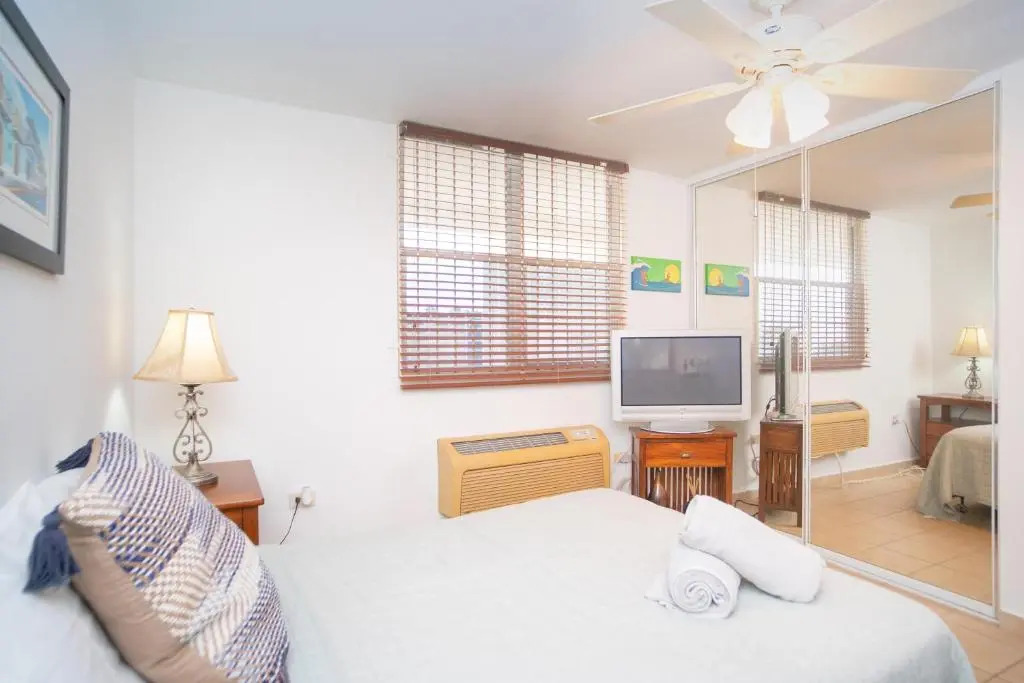 Costa Ensenada Penthouse 505 across the street from Balneario beach