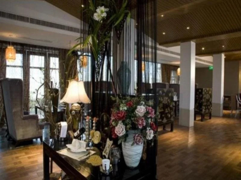 S. Signaturefloor