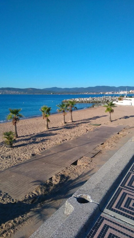 Apartment With one Bedroom in Saint-raphaël, With Enclosed Garden - 10