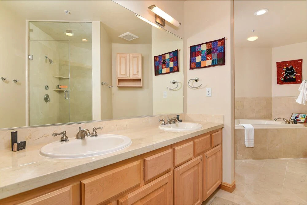 Meadow Stone Condo #402