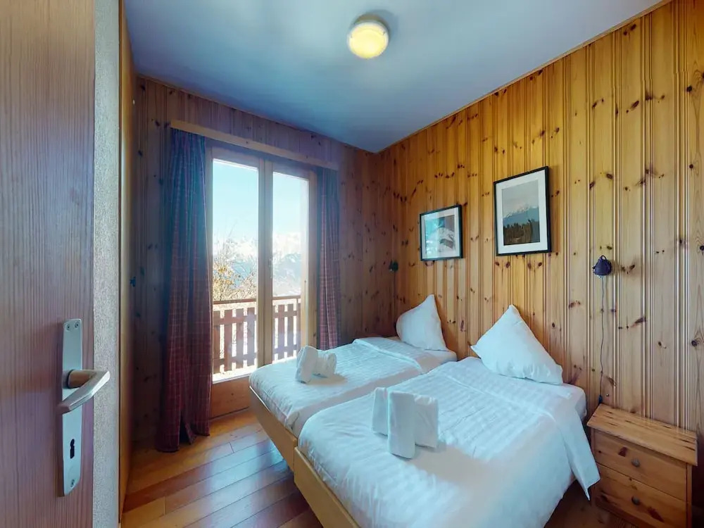 Chalet in the Heart of Valley With Balcony